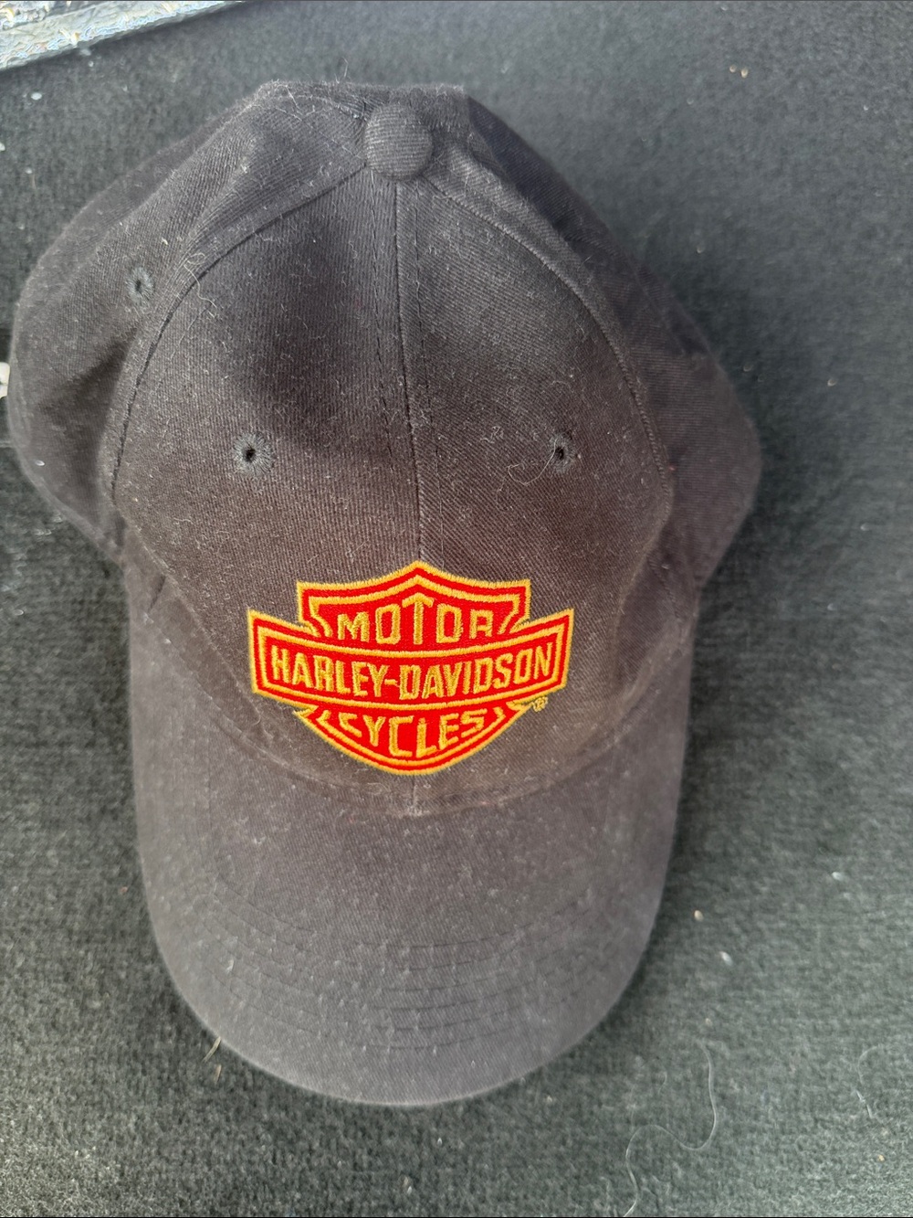 vintage Harley-Davidson Black Cap with Red and Gold Shield Logo Hat